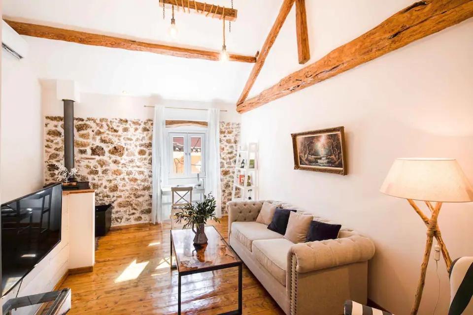 Alia House Villa Doukádes Екстериор снимка