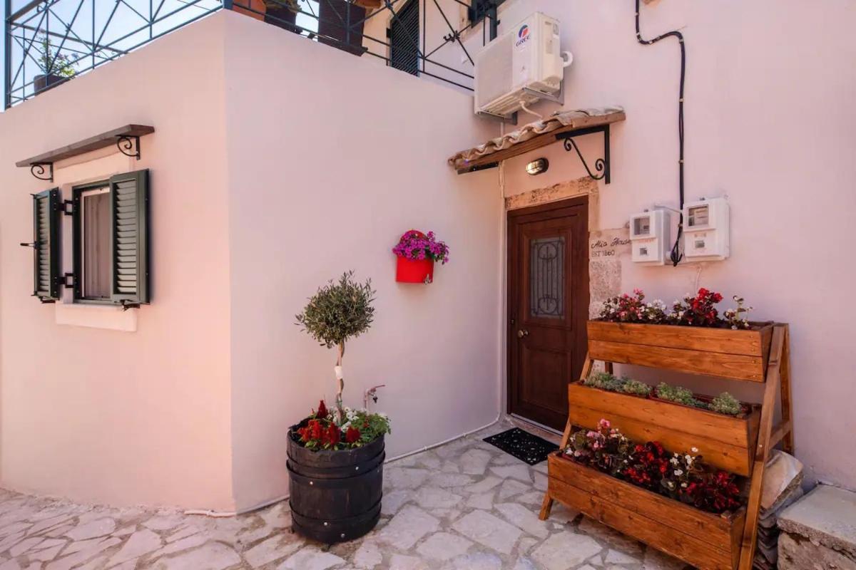 Alia House Villa Doukádes Екстериор снимка